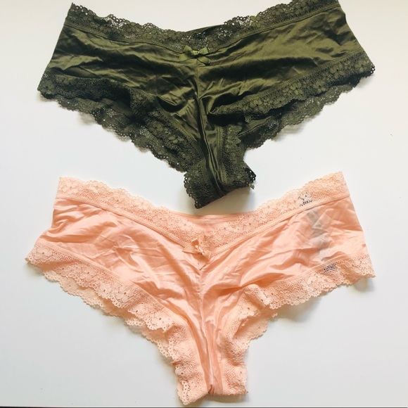 NWOT: Victoria’s Secret cheeky panties lace